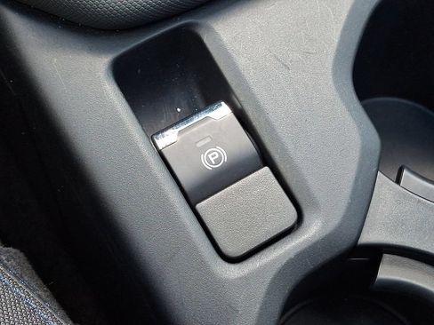 Used 2025 Subaru Forester Premium AWD/4WD image 26