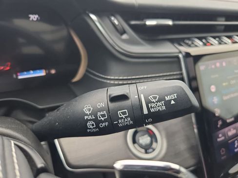 Used 2022 Jeep Grand Cherokee L Overland image 26