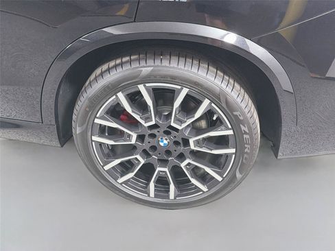 New 2026 BMW X5 xDrive40i w/ M Sport Package AWD/4WD image 32