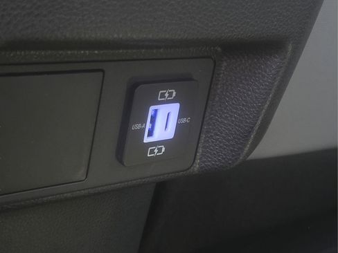 Used 2026 Toyota Tacoma SR5 AWD/4WD image 14