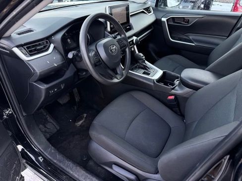 Used 2024 Toyota RAV4 LE image 13