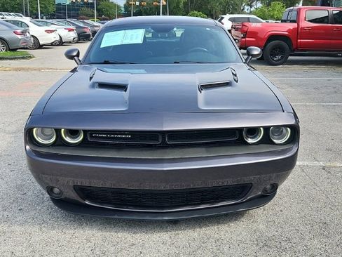 Used 2016 Dodge Challenger SXT Plus RWD image 2