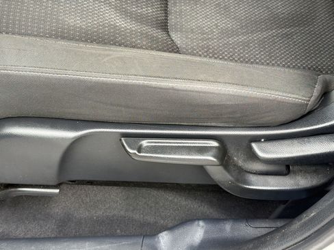Used 2021 Honda HR-V EX image 14
