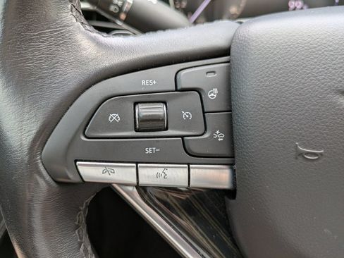 Used 2023 Cadillac XT6 Premium Luxury FWD image 26