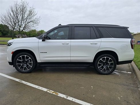 Used 2021 Chevrolet Tahoe RST w/ Luxury Package image 3