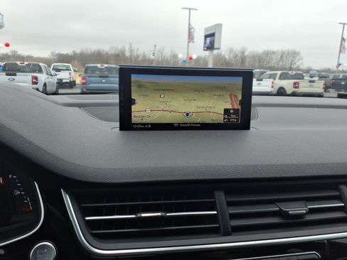 Used 2018 Audi Q7 3.0T Prestige image 20