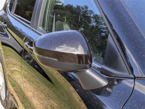 New 2025 Mitsubishi Outlander ES image 12