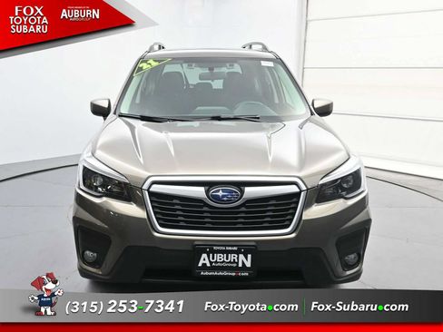 Used 2021 Subaru Forester Premium AWD/4WD image 3