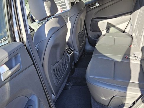 Used 2019 Hyundai Tucson Ultimate w/ Cargo Package image 6