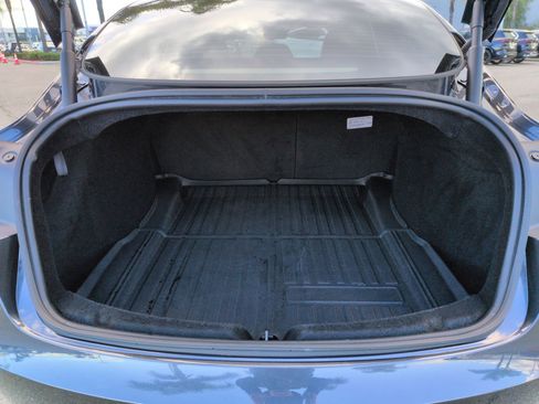 Used 2025 Tesla Model 3 image 32