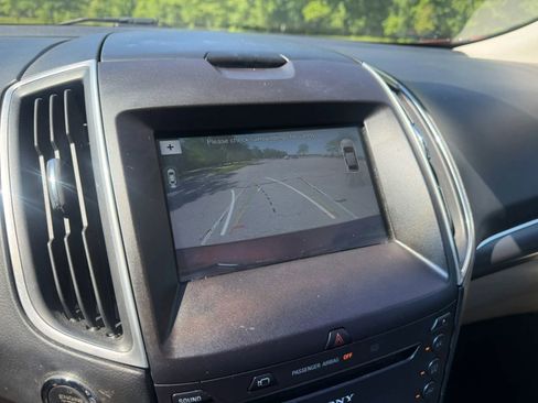 Used 2016 Ford Edge Titanium w/ Equipment Group 302A FWD image 16