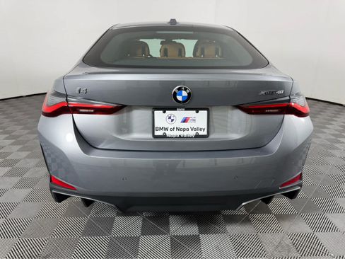 New 2026 BMW i4 xDrive40i w/ Premium Package AWD/4WD image 4