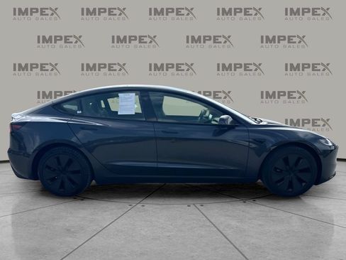 Used 2025 Tesla Model 3 Long Range RWD image 6
