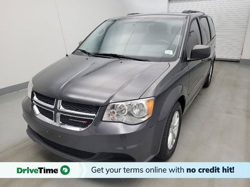 Used 2016 Dodge Grand Caravan SXT w/ Rear Park Assist Package FWD image 1