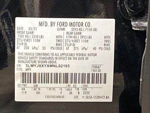 Used 2021 Lincoln Aviator Grand Touring w/ Equipment Group 302A AWD/4WD image 29
