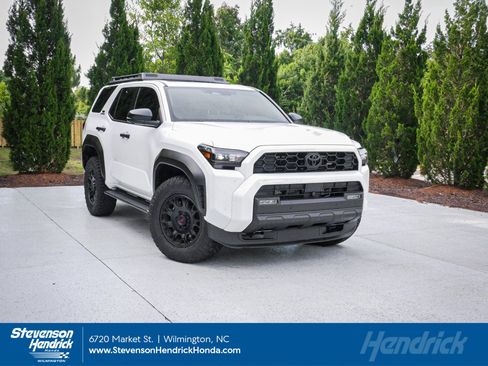 Used 2026 Toyota 4Runner TRD Off-Road Premium AWD/4WD image 1
