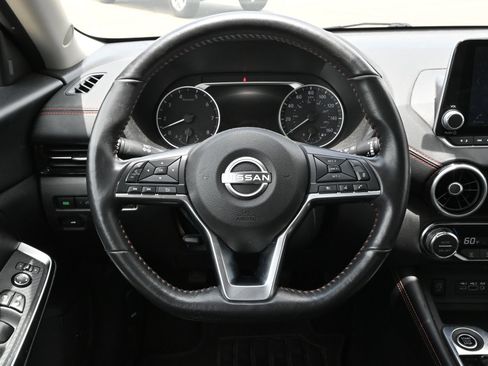 Used 2024 Nissan Sentra SR w/ SR Premium Package FWD image 11
