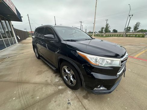 Used 2015 Toyota Highlander Limited image 5