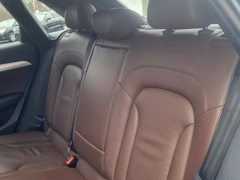 Used 2017 Audi Q3 2.0T Premium Plus w/ Premium Plus Package image 36