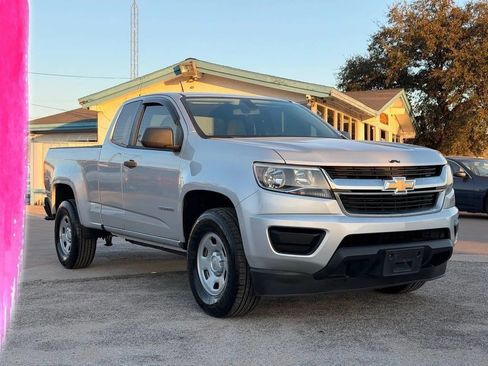 Used 2019 Chevrolet Colorado W/T image 1