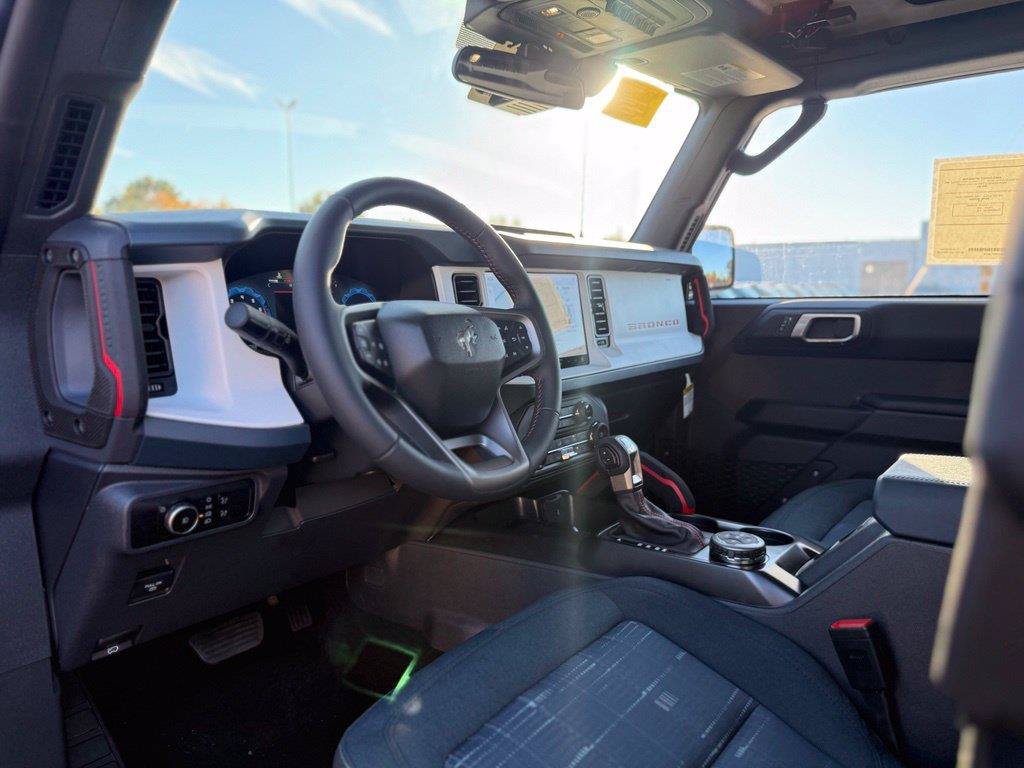 New 2026 Ford Bronco Heritage Edition AWD/4WD image 12