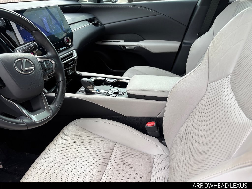 Used 2023 Lexus RX 350 Premium Plus w/ Accessory Package (Z1) FWD image 16