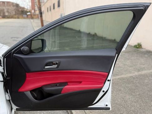 Used 2020 Acura ILX w/ Premium & A-SPEC Package image 29