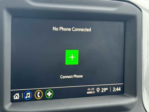 Used 2023 Chevrolet Silverado 1500 Custom image 36