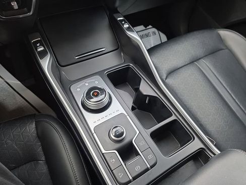 Used 2021 Kia Sorento S image 37