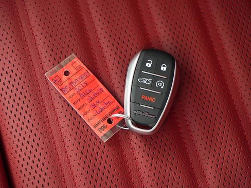 New 2025 Alfa Romeo Stelvio Sprint image 55