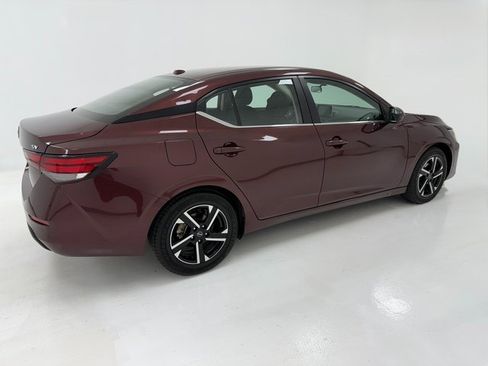 Used 2024 Nissan Sentra SV image 41
