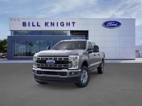 New 2026 Ford F250 XLT w/ FX4 Off-Road Package image 2