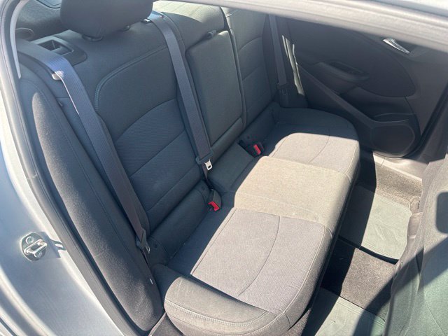 Used 2017 Chevrolet Cruze LT w/ Convenience Package FWD image 5