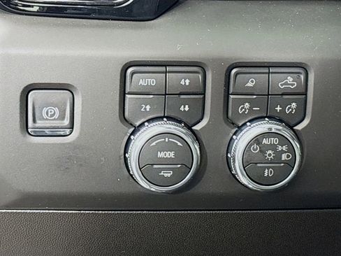 New 2026 GMC Sierra 2500 AT4X image 10