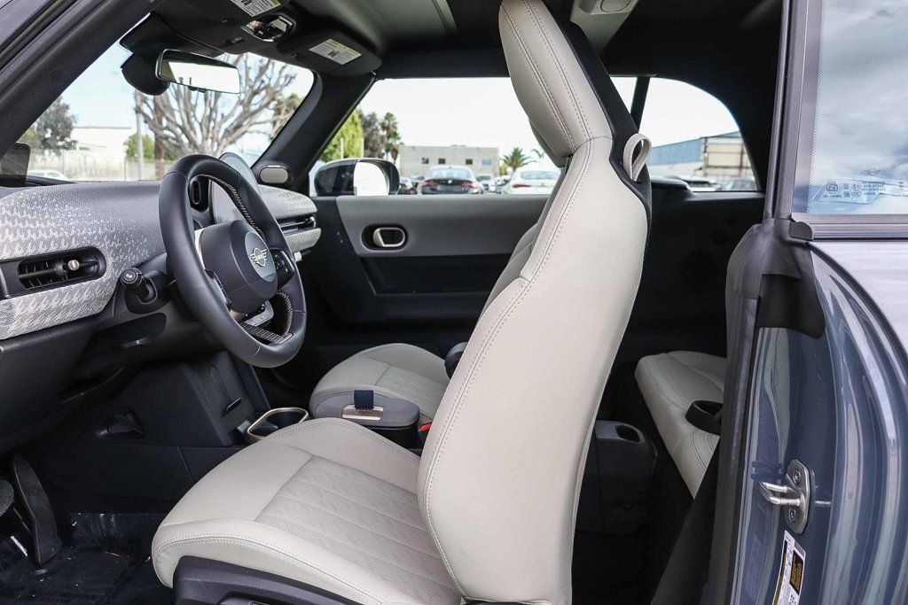 Used 2026 MINI Cooper S FWD image 25