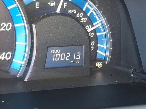 Used 2014 Toyota Camry XLE image 20