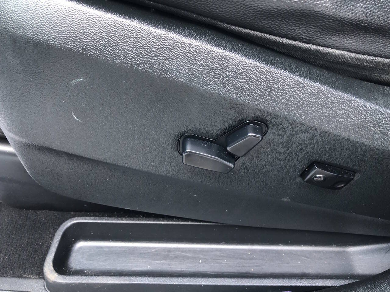 Used 2019 Dodge Grand Caravan GT FWD image 13