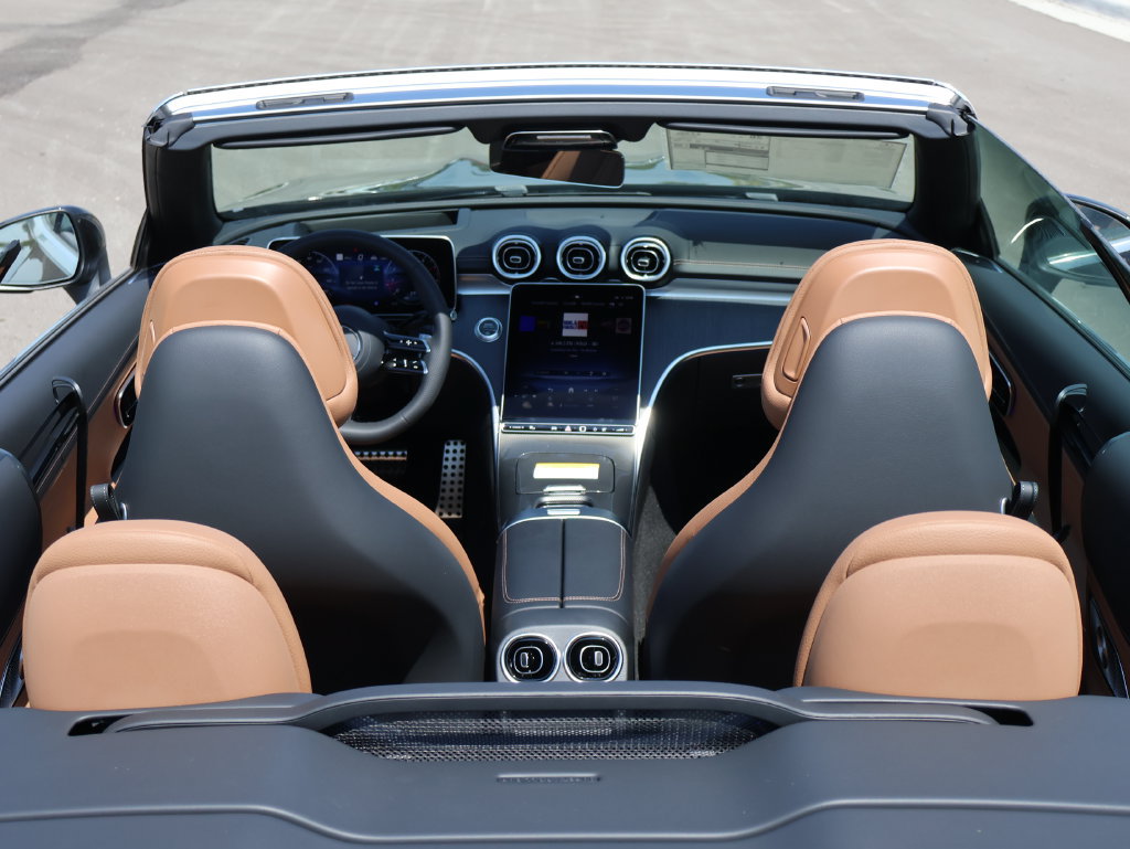 New 2027 Mercedes-Benz CLE 450 4MATIC Cabriolet image 15