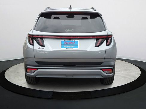 Used 2025 Hyundai Tucson Limited image 5