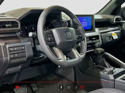 New 2026 Toyota 4Runner SR5 AWD/4WD image 10