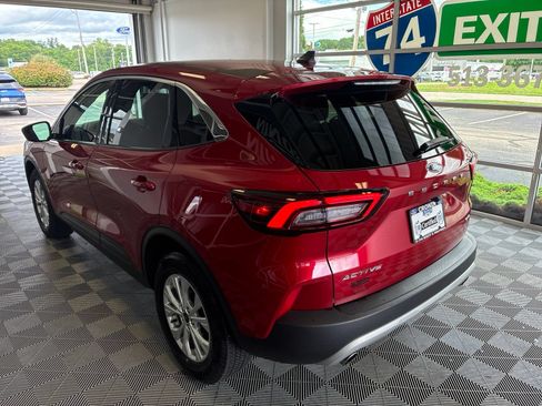 Used 2023 Ford Escape Active AWD/4WD image 4