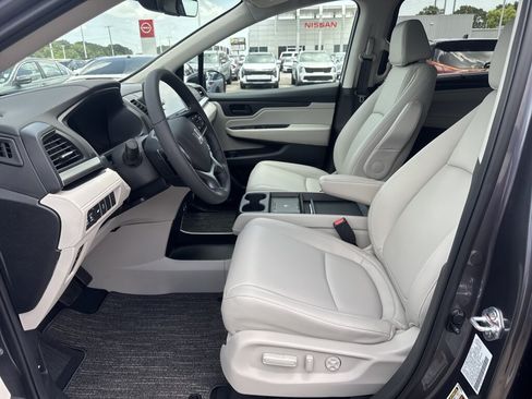 New 2026 Honda Odyssey EX-L image 13