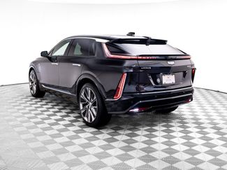 Certified 2025 Cadillac Lyriq Luxury w/ LPO, Floor Liner Package AWD/4WD video 3