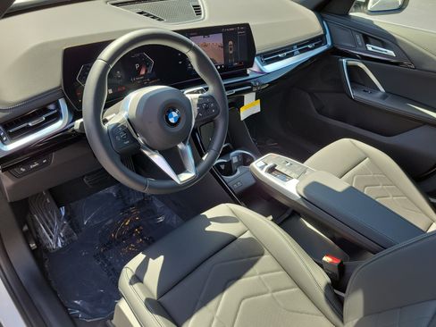 New 2026 BMW X1 xDrive28i w/ Convenience Package AWD/4WD image 17