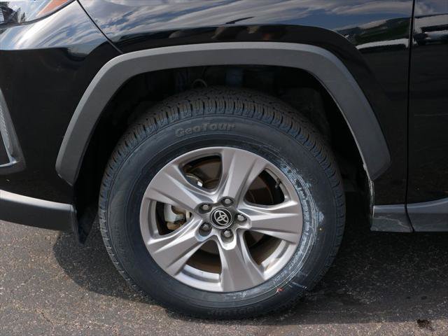Certified 2025 Toyota RAV4 XLE AWD/4WD image 8
