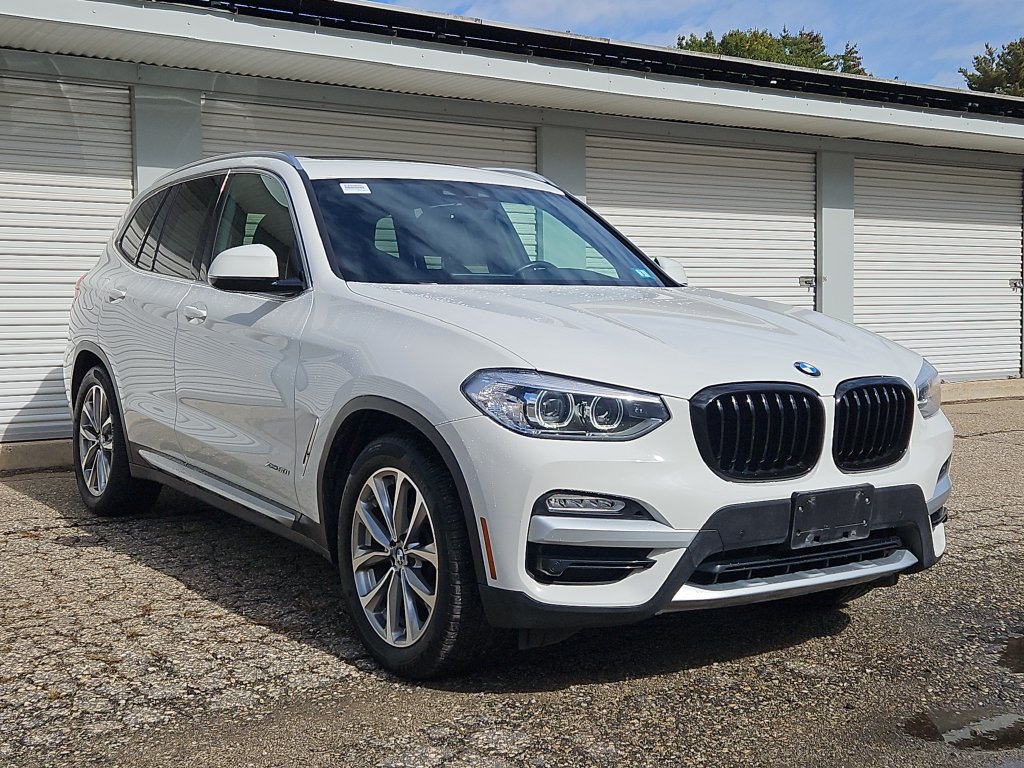 Used 2018 BMW X3 xDrive30i AWD/4WD image 9