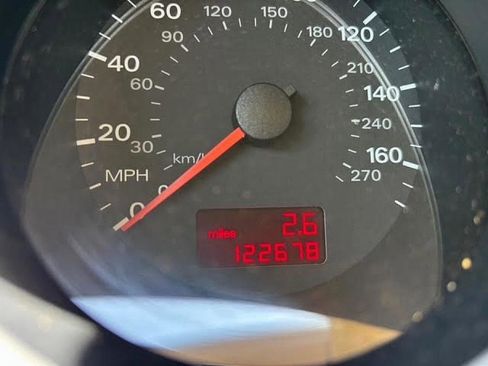 Used 2009 Audi A4 2.0T AWD/4WD image 17