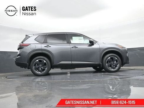New 2026 Nissan Rogue SV image 34