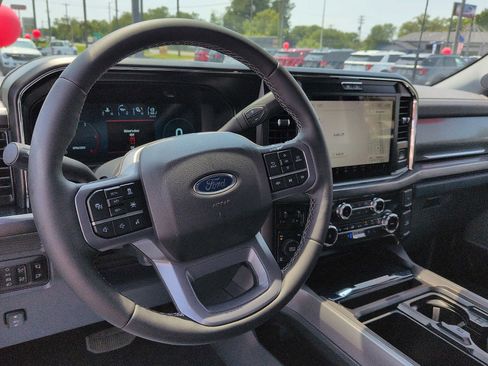 New 2026 Ford F250 Lariat w/ Black Appearance Package AWD/4WD image 14