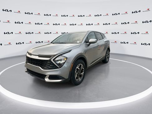 Certified 2023 Kia Sportage LX FWD image 4